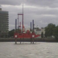 Oil Found under Thames